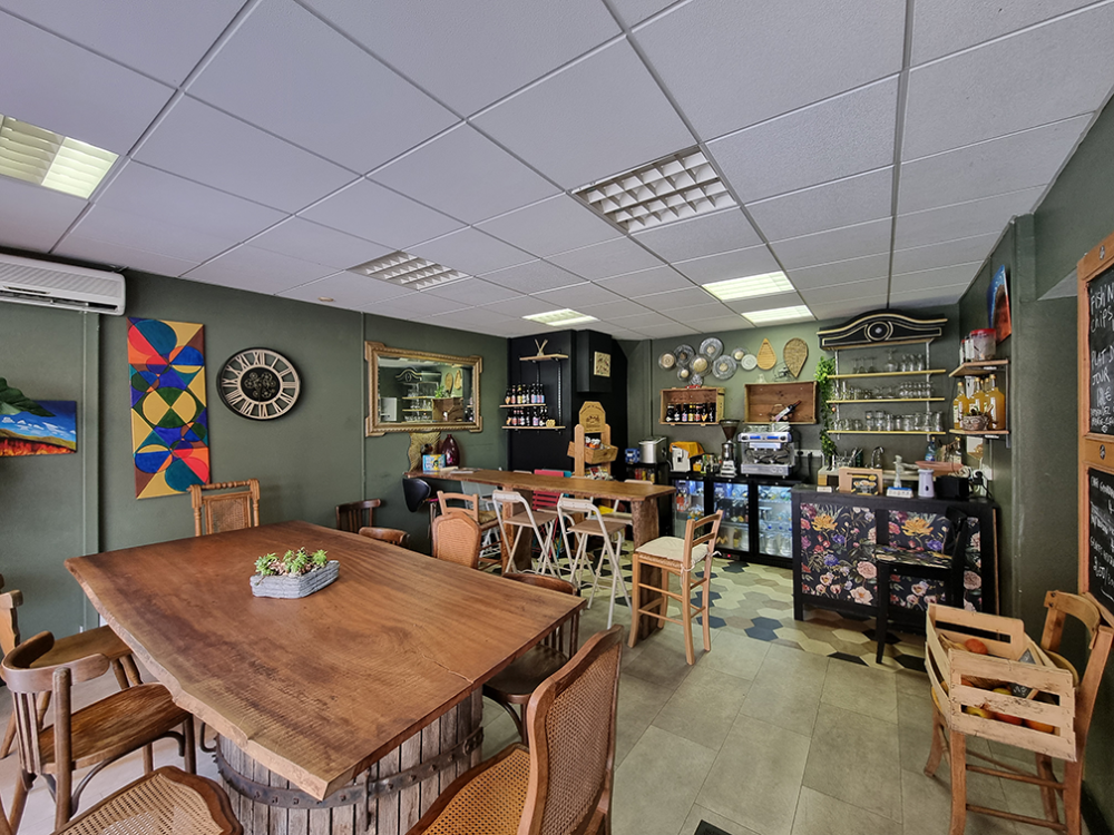 Bar / Restaurant